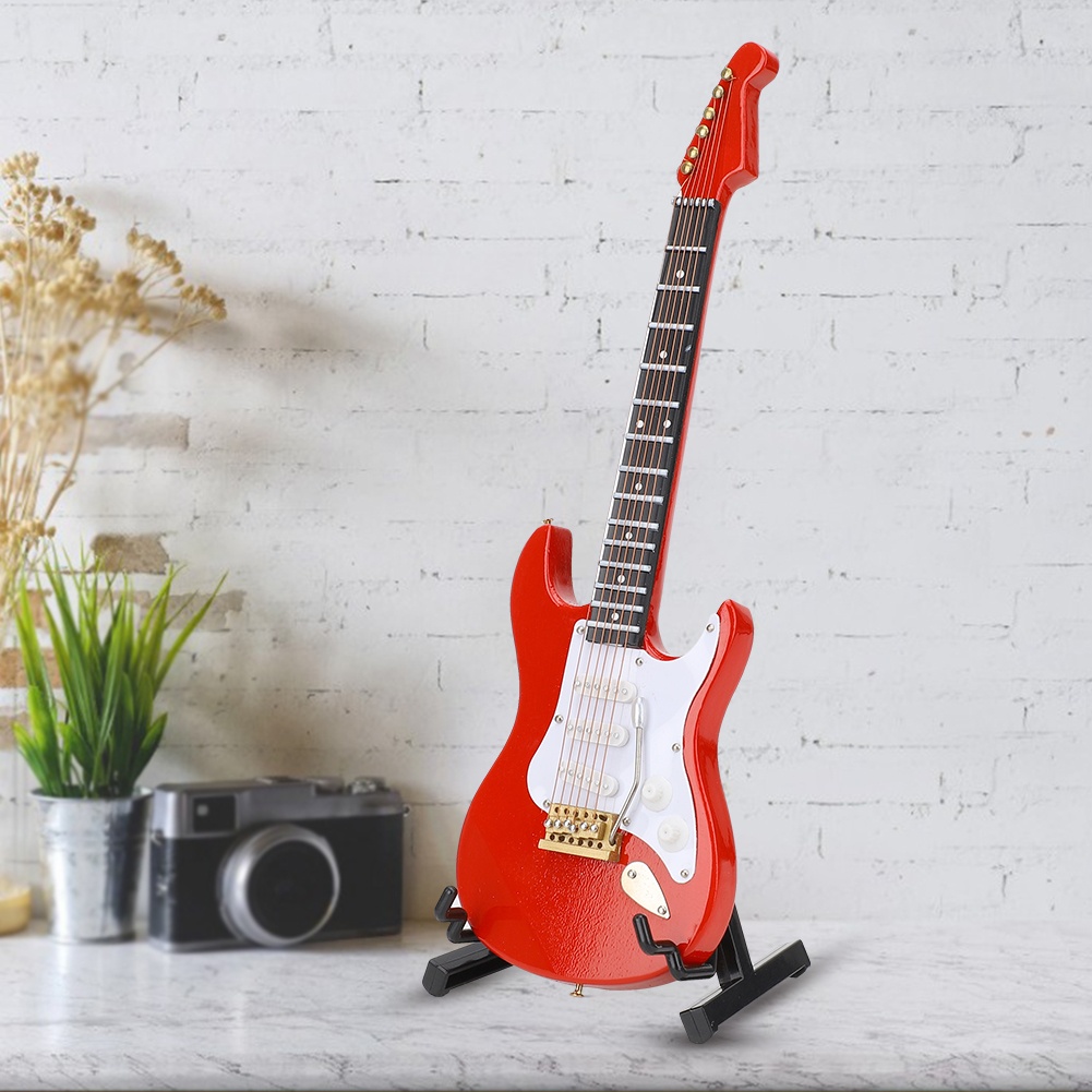 Modello in Miniatura di Chitar - Musical Instruments recensione e prezzo